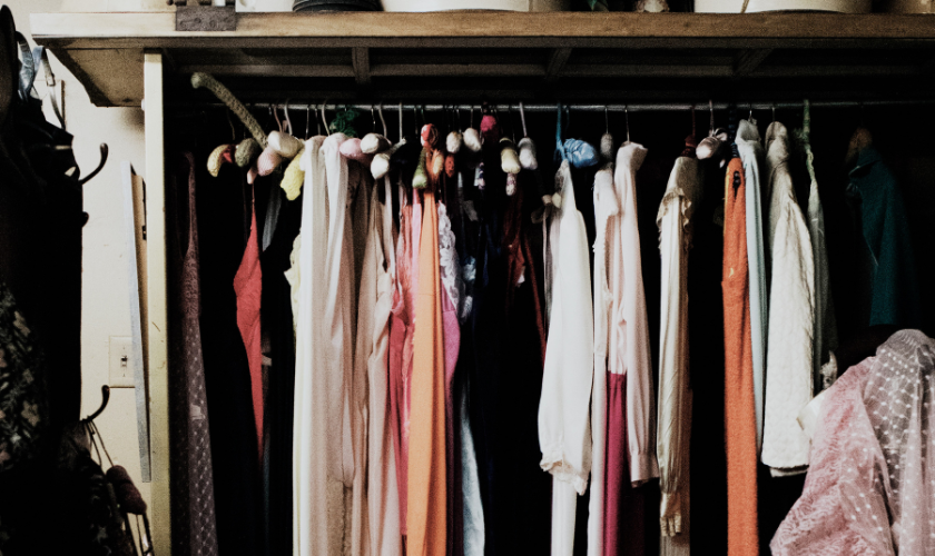 How to Keep Clothes Smelling Fresh in Storage